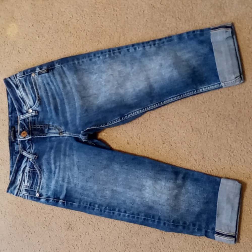 Silver Jeans Suki Capri jeans with cuffs. W28 (00) L22.5